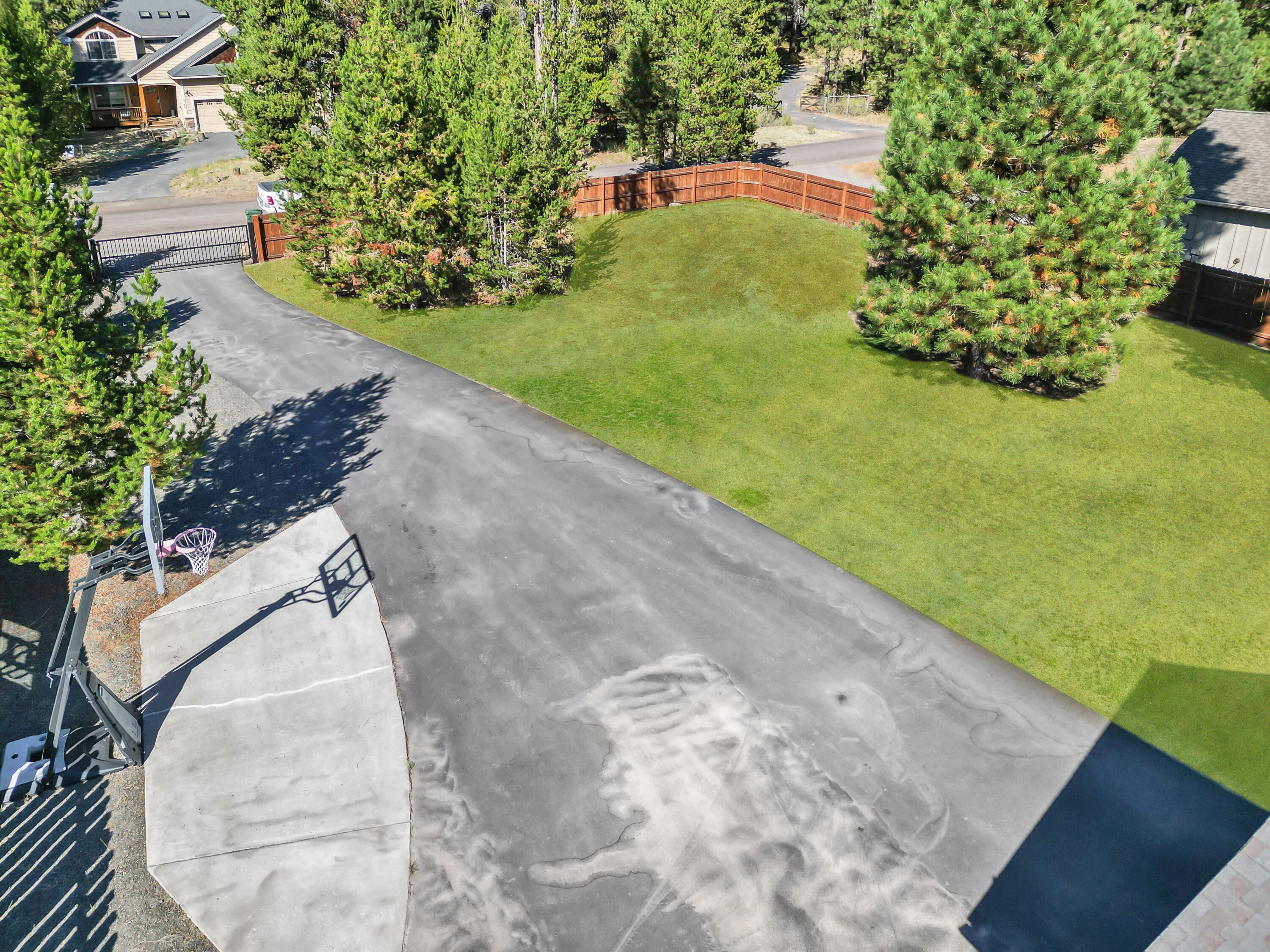 16869 Downey Road Bend, OR 97707 - Photo 9 of 27 DJI_0168