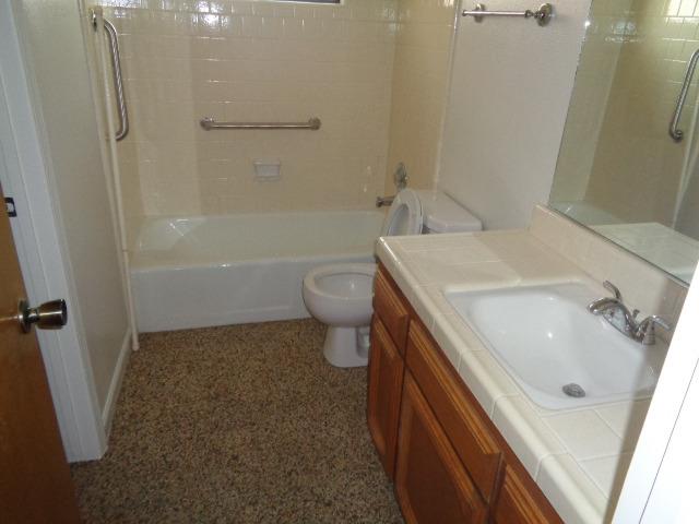 21762 Frontier Road Clovis, CA 93619 - Photo 8 of 19 Gallery Image 8