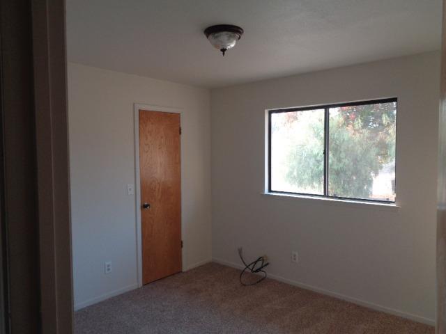 21762 Frontier Road Clovis, CA 93619 - Photo 9 of 19 Gallery Image 9