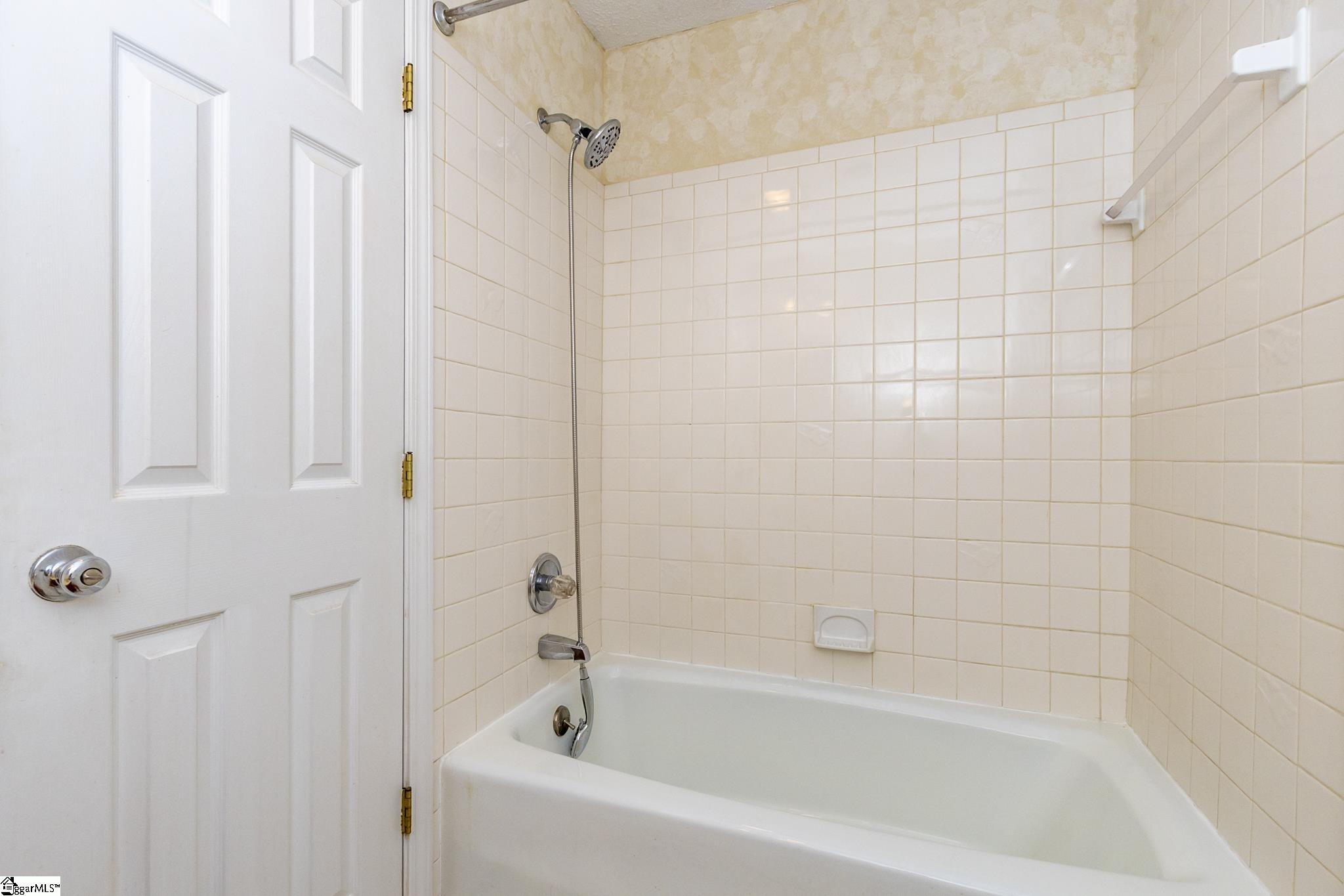 1302 Leeward Road Anderson, SC 29625 - Photo 37 of 50 Gallery Image 37