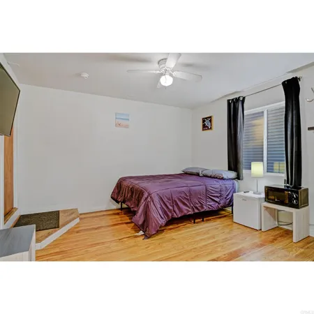 $1,750 | 3715 Mission Boulevard, Unit 11, San Diego, CA 92109