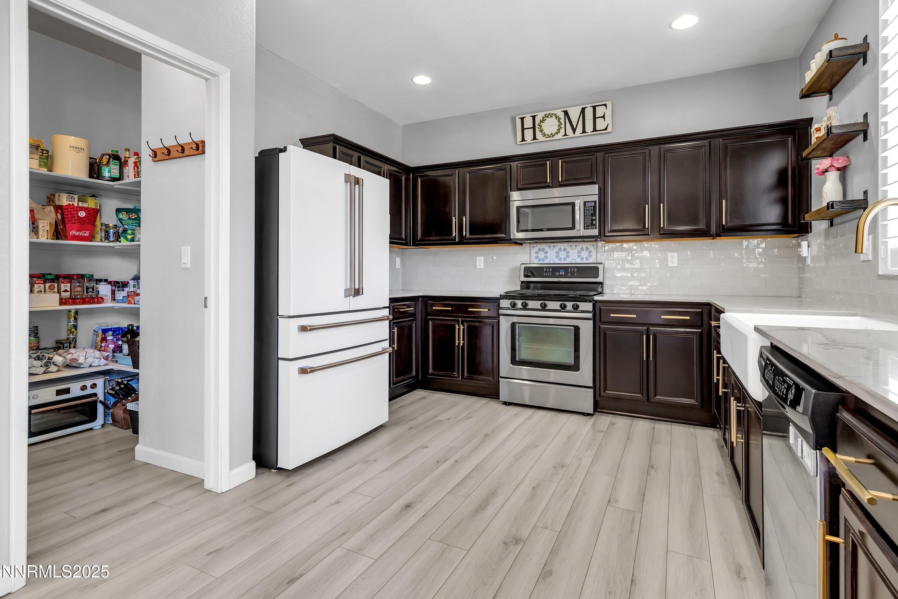 315 Pesaro Way Reno, NV 89521 - Photo 11 of 36 Pesaro315-014