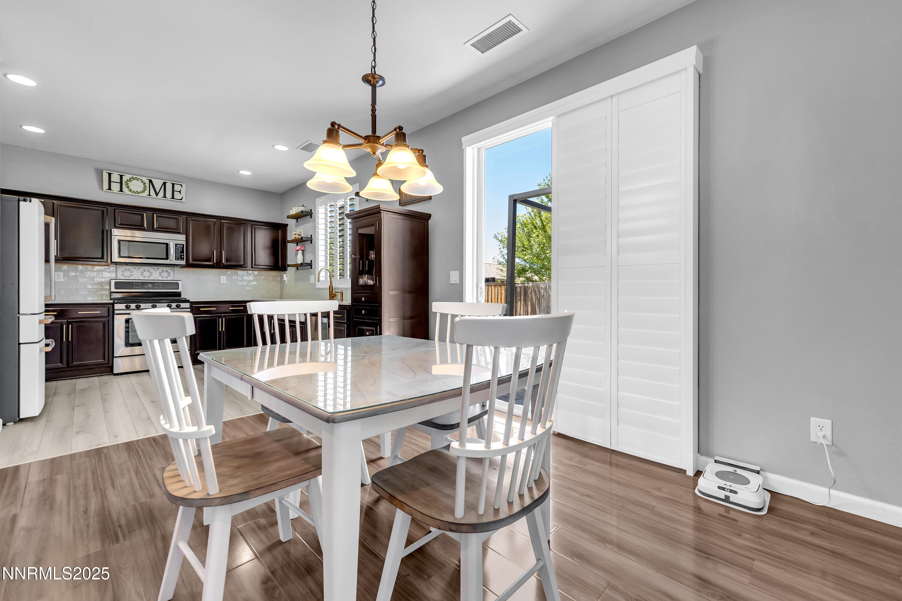 315 Pesaro Way Reno, NV 89521 - Photo 7 of 36 Pesaro315-009