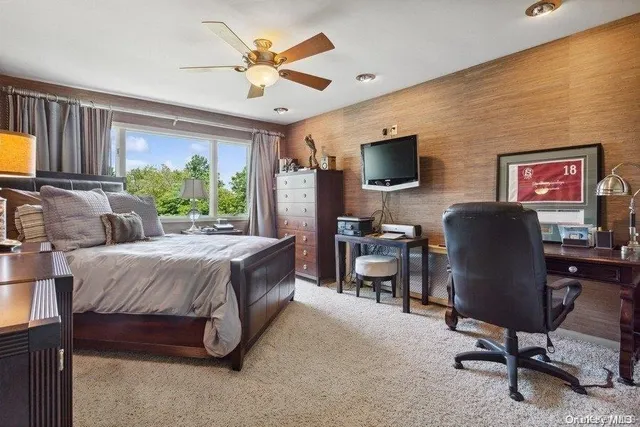 $2,150,000 | 30 Thixton Drive, Hewlett, NY 11557