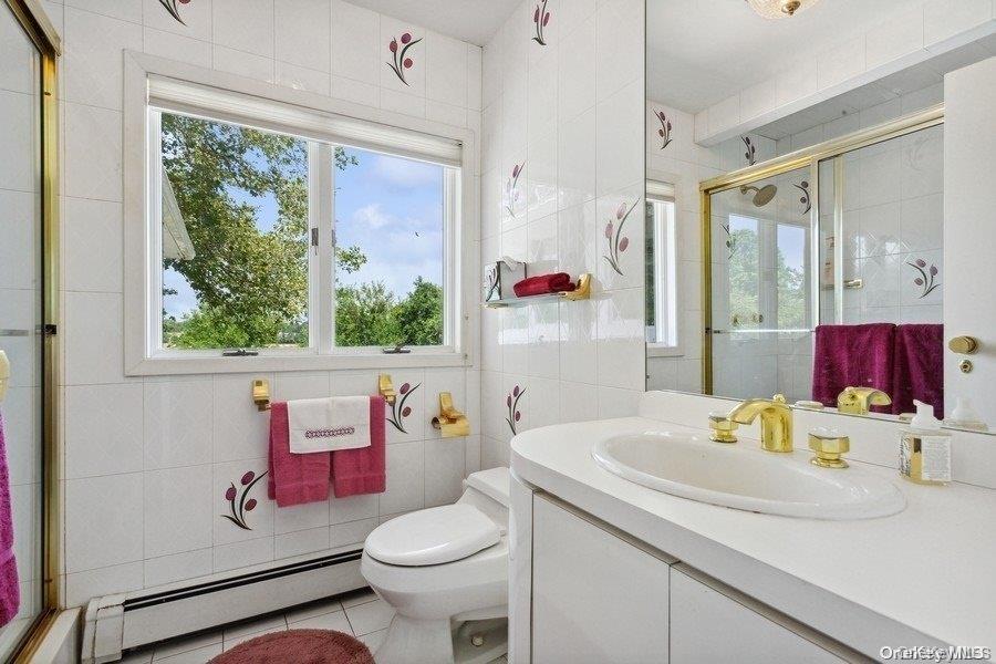 30 Thixton Drive Hewlett, NY 11557 - Photo 20 of 34