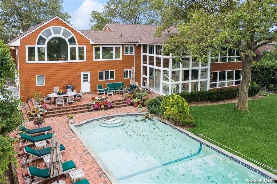 30 Thixton Drive Hewlett, NY 11557 - Photo 31 of 34