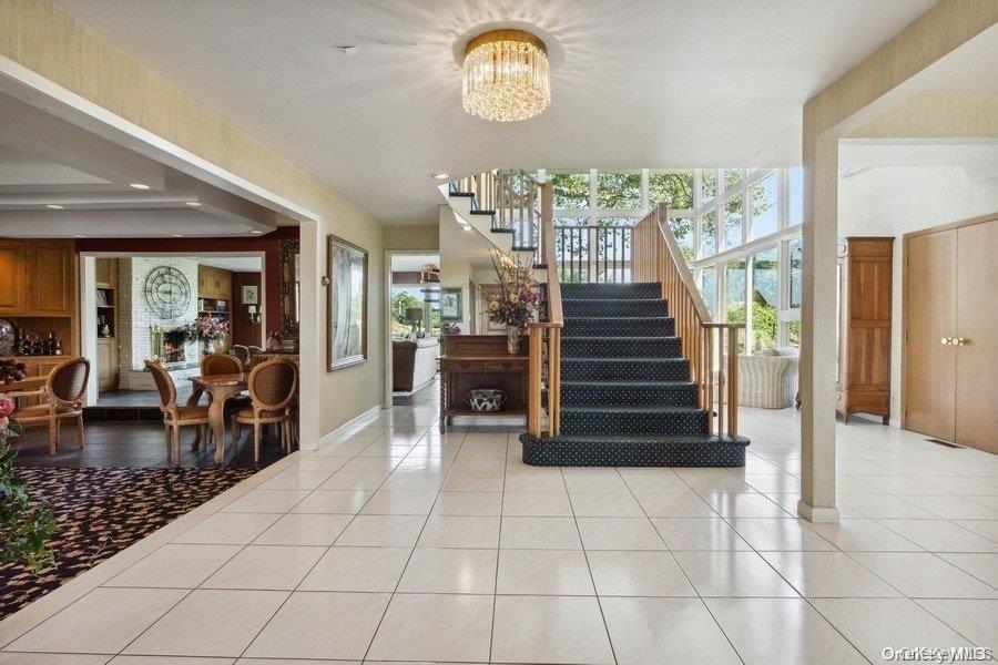 30 Thixton Drive Hewlett, NY 11557 - Photo 4 of 34