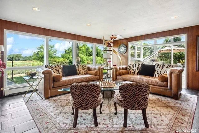 $2,150,000 | 30 Thixton Drive, Hewlett, NY 11557