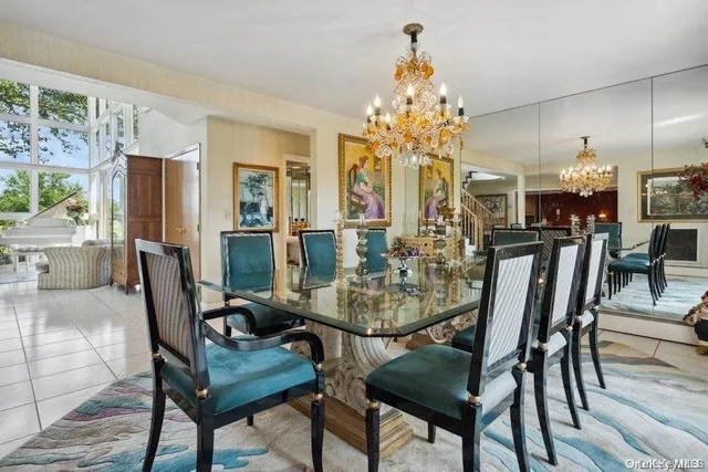 $2,150,000 | 30 Thixton Drive, Hewlett, NY 11557