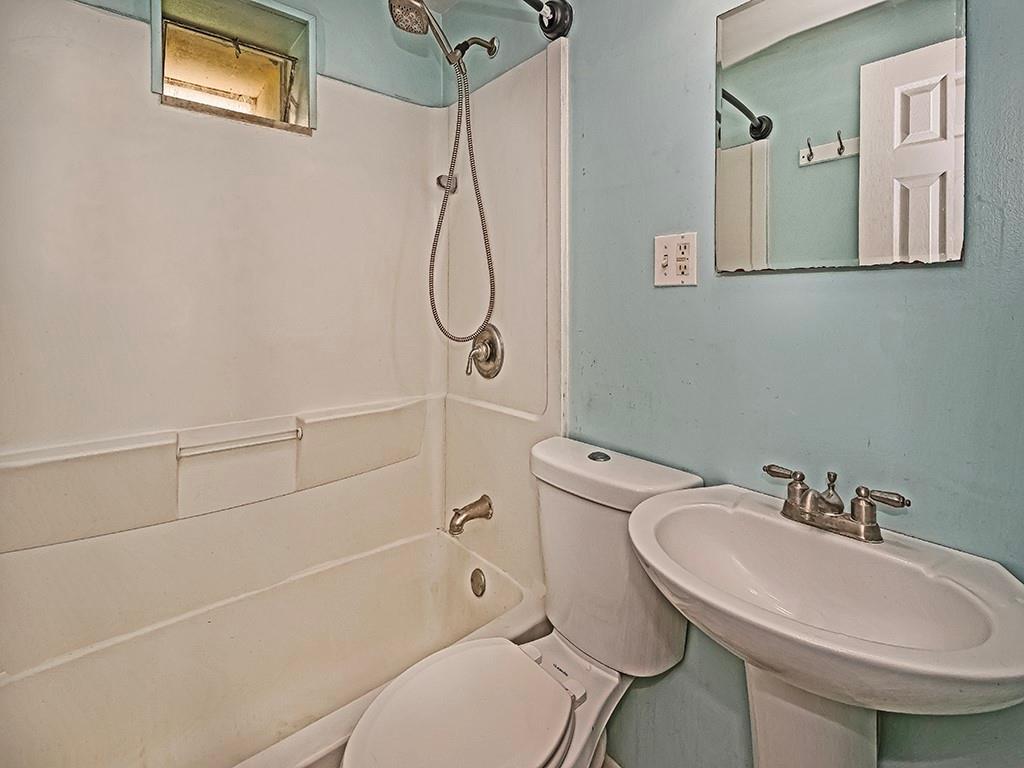 145 Old Rte 8 South Valencia, PA 16059 - Photo 19 of 26 Gallery Image 19