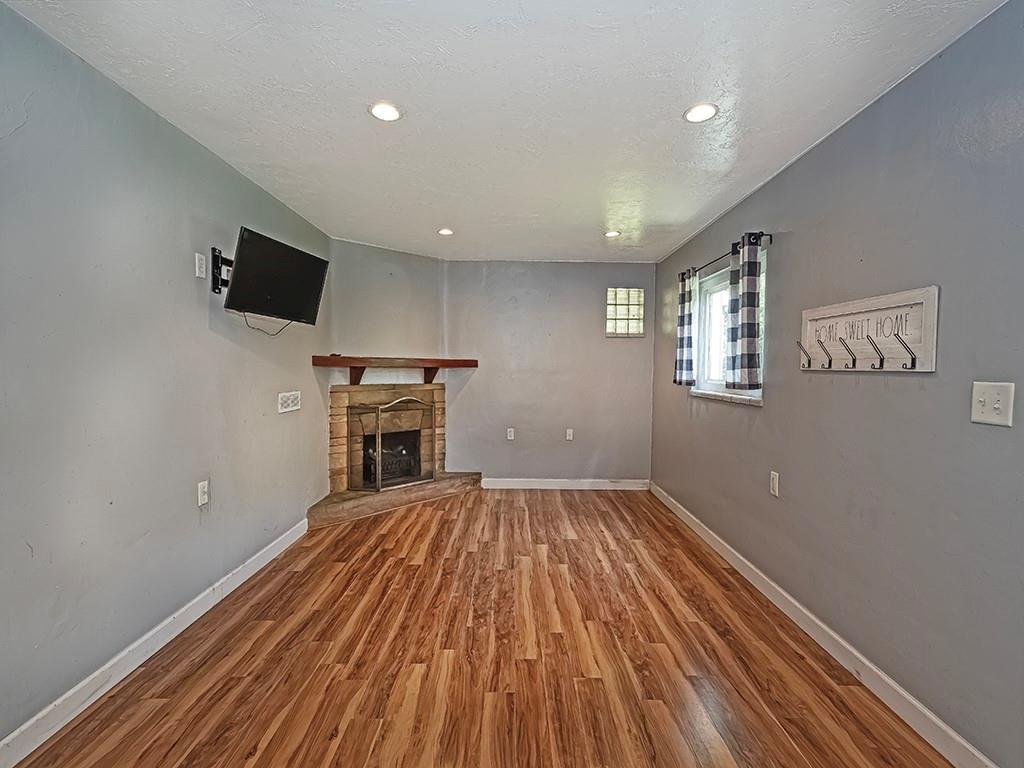 145 Old Rte 8 South Valencia, PA 16059 - Photo 21 of 26 Gallery Image 21