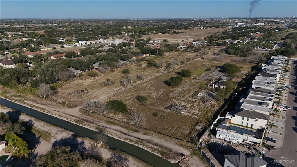 3513 North Shary Road Palmhurst, TX 78573 - Photo 3 of 4 a view of a city