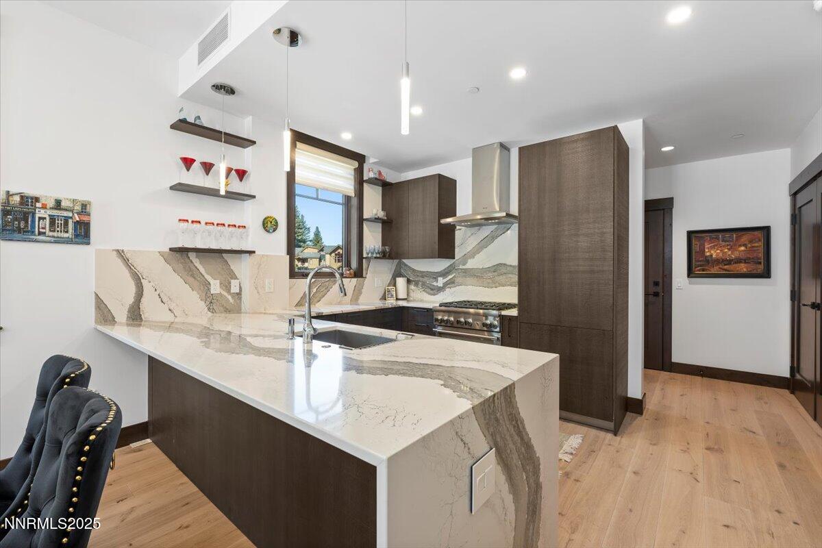 46 Beach Club Drive, Unit 901 Stateline, NV 89449 - Photo 8 of 40 11-46 Beach Club Drive Unit 901 Statelin