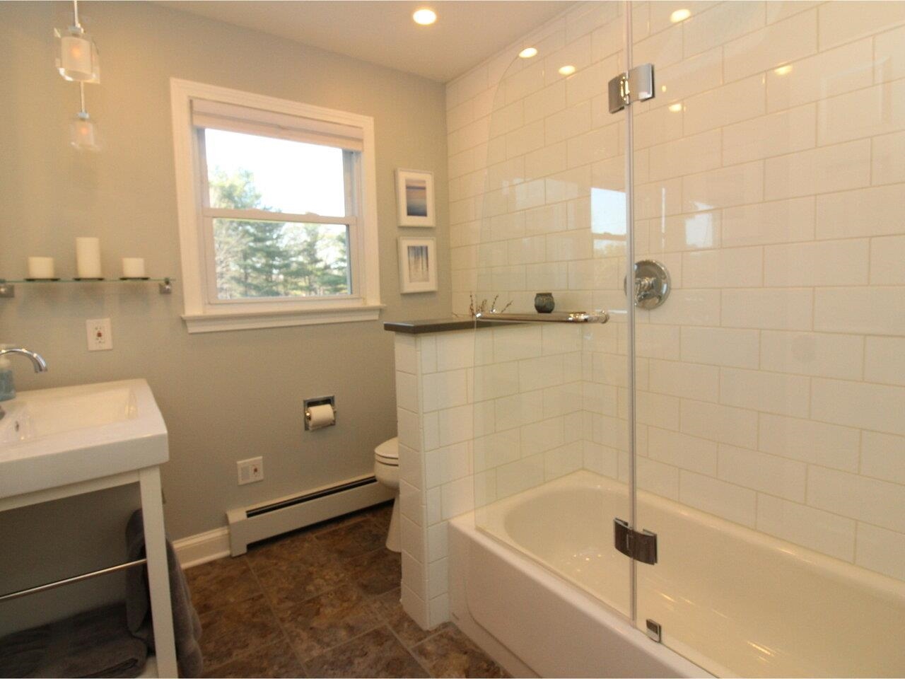 126 Hickory Hill Road Williston, VT 05495 - Photo 15 of 30 Gallery Image 15