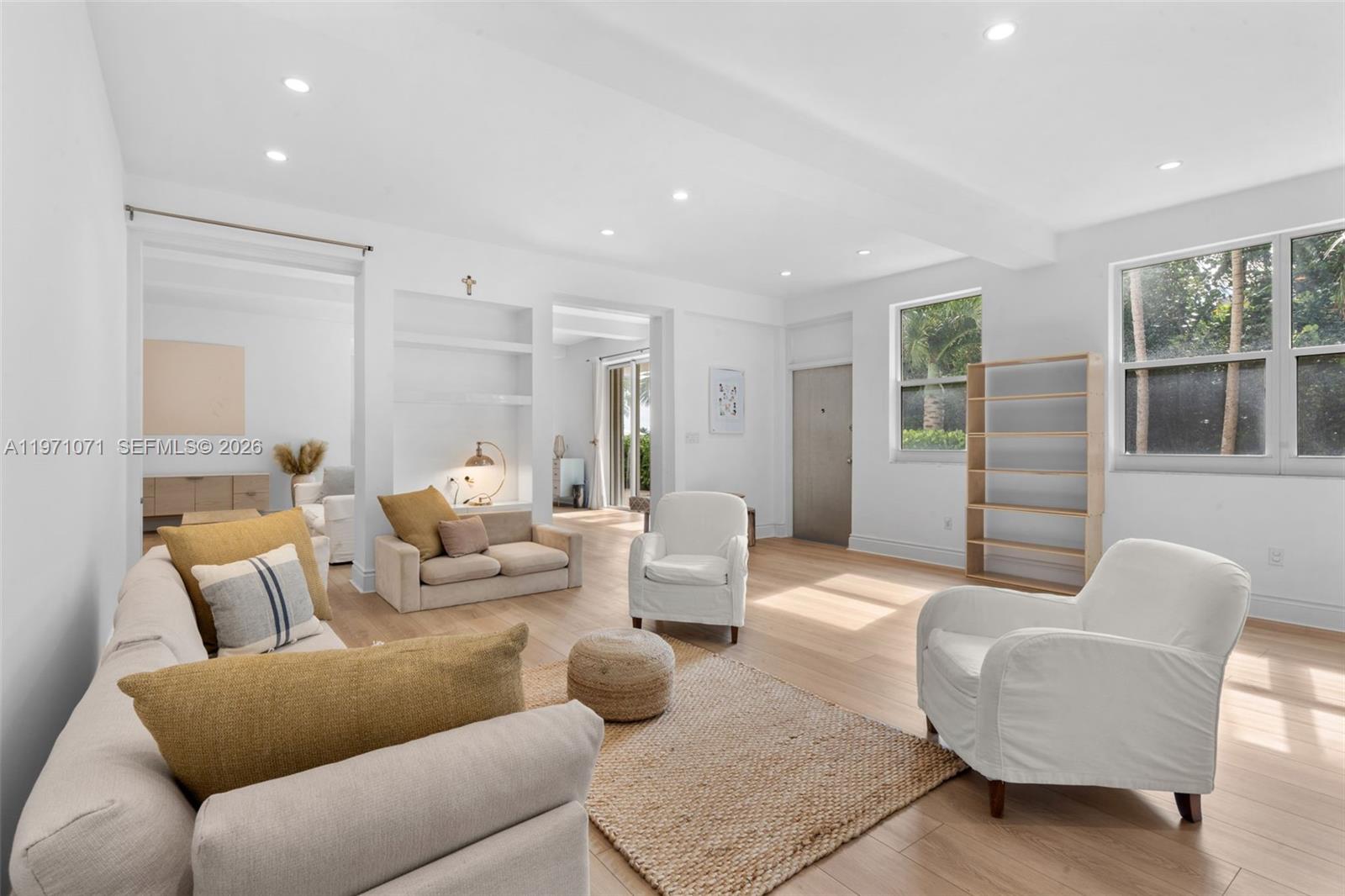 200 Ocean Ln Drive, Unit 108 Key Biscayne, FL 33149 - Photo 8 of 39