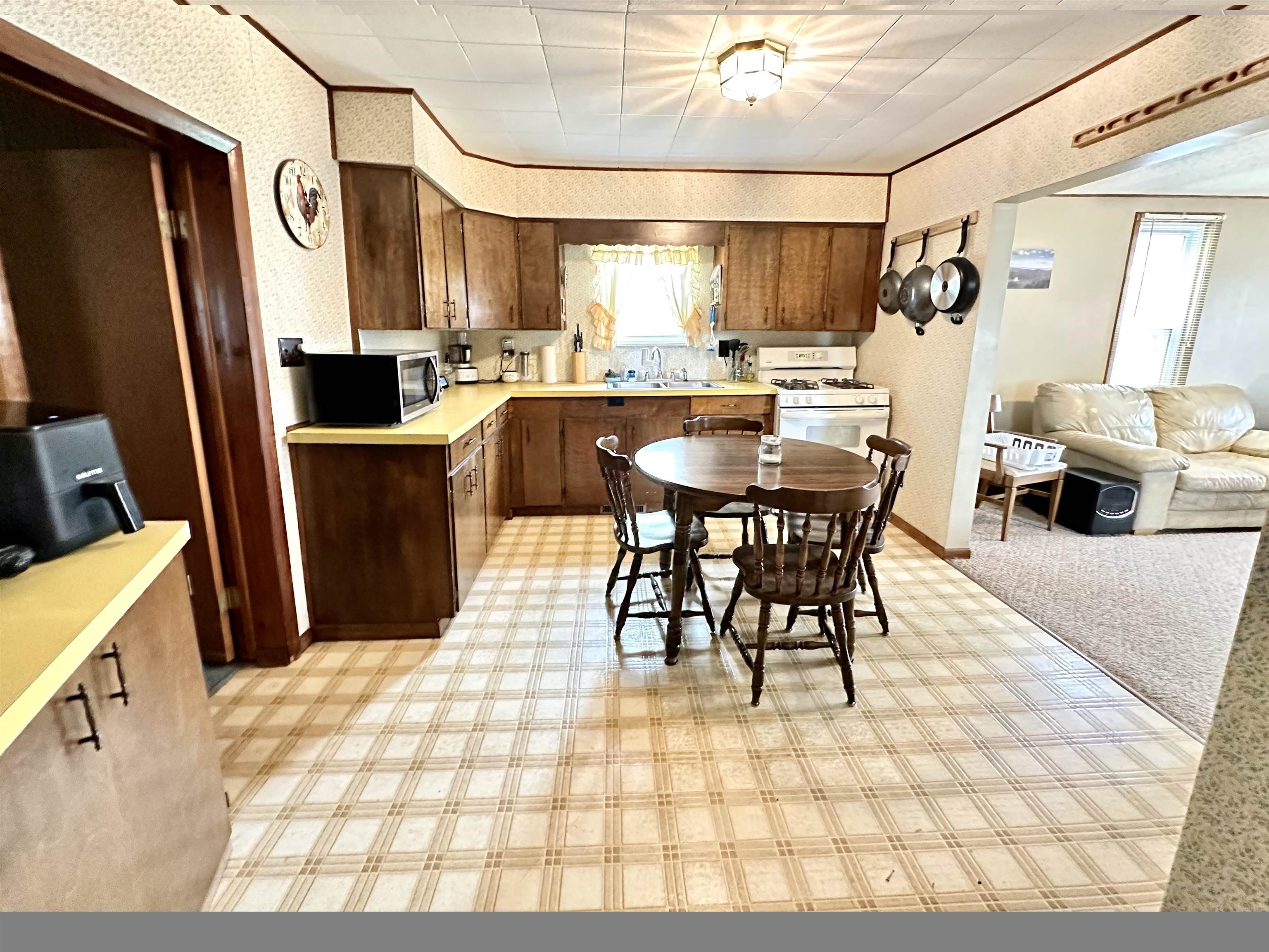 415 Union Street St. Louis, MI 48880 - Photo 7 of 17