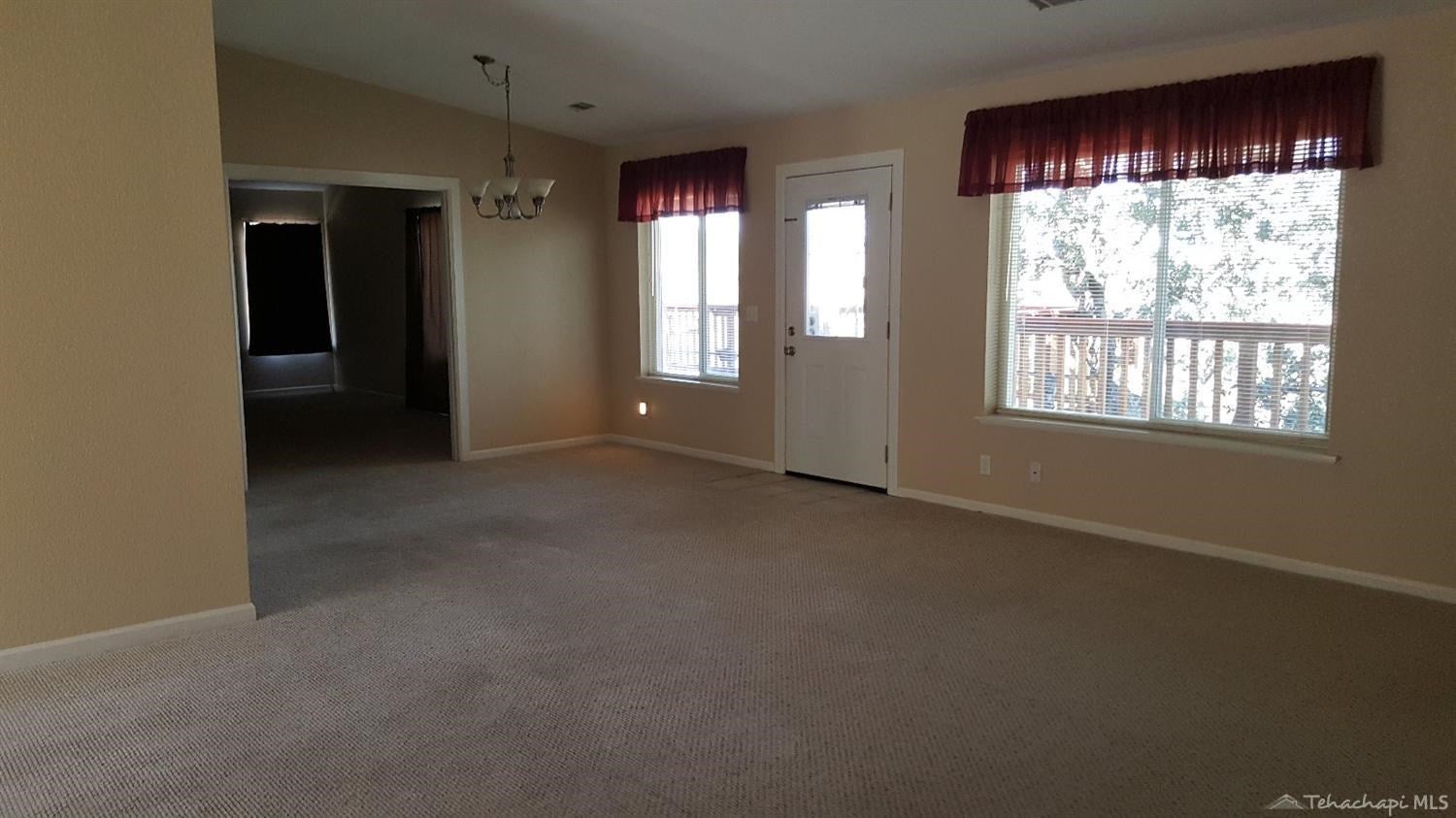 22812 Scout Point Court Tehachapi, CA 93561 - Photo 8 of 31 Gallery Image 8
