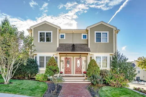 $1,150,000 | 56 Bartlett Street, Unit 56, Watertown, MA 02472
