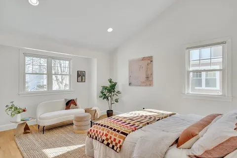 $1,150,000 | 56 Bartlett Street, Unit 56, Watertown, MA 02472