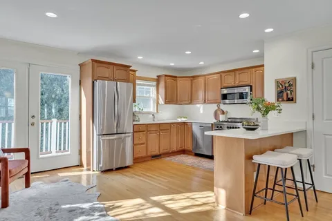 $1,150,000 | 56 Bartlett Street, Unit 56, Watertown, MA 02472
