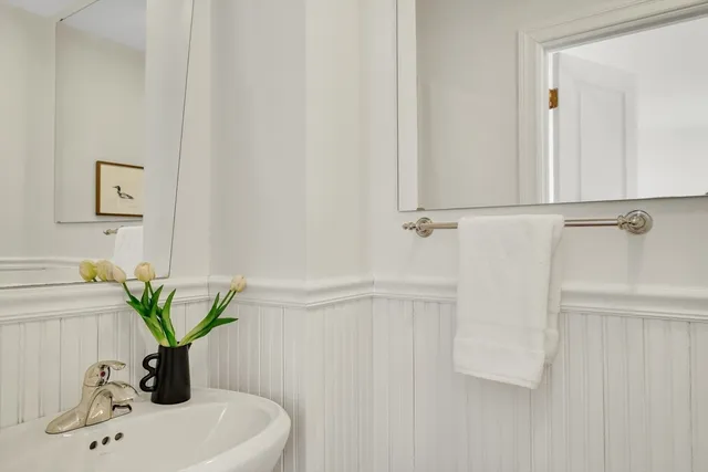 $1,150,000 | 56 Bartlett Street, Unit 56, Watertown, MA 02472