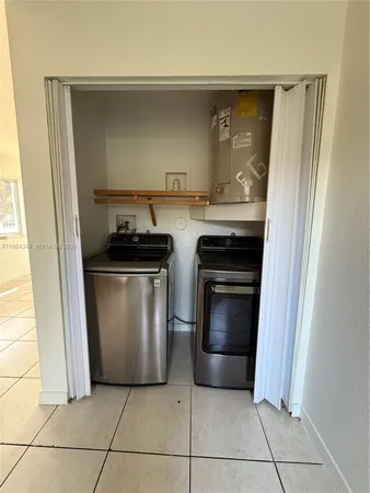 $2,400 | 3815 Northwest 13th Avenue, Unit 2, Miami, FL 33142