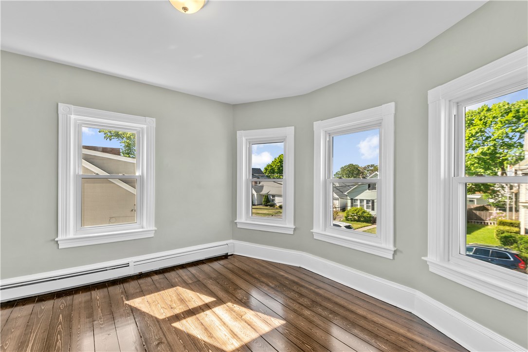 39 Crescent Road Pawtucket, RI 02861 - Photo 15 of 47