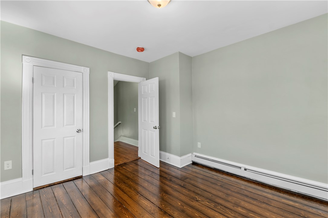 39 Crescent Road Pawtucket, RI 02861 - Photo 17 of 47