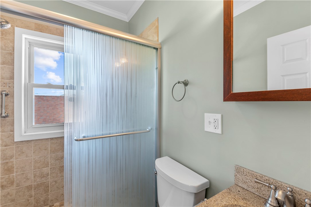 39 Crescent Road Pawtucket, RI 02861 - Photo 18 of 47