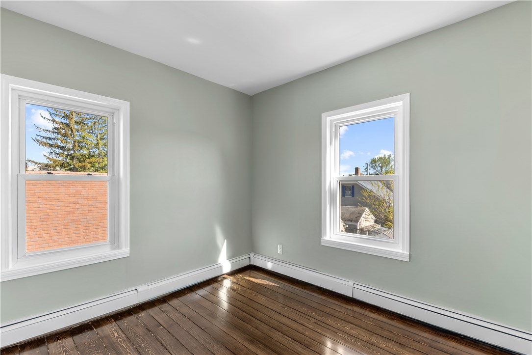 39 Crescent Road Pawtucket, RI 02861 - Photo 25 of 47