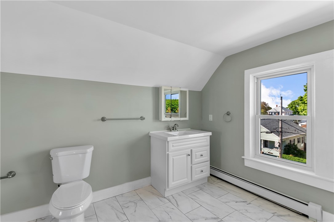 39 Crescent Road Pawtucket, RI 02861 - Photo 29 of 47