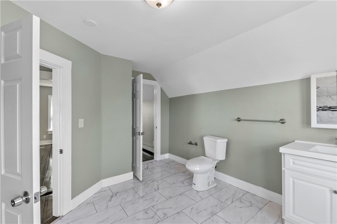 39 Crescent Road Pawtucket, RI 02861 - Photo 32 of 47