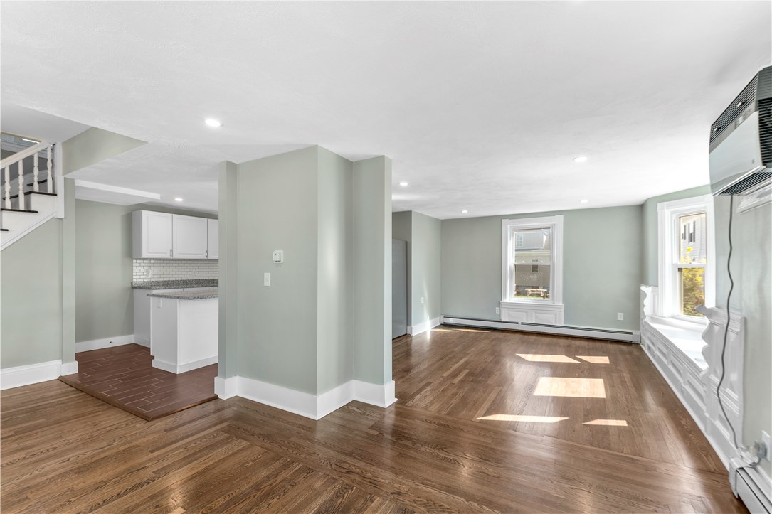 39 Crescent Road Pawtucket, RI 02861 - Photo 8 of 47