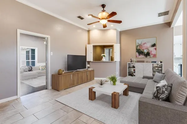 $3,300 | 10127 Chisholm Trail, Dallas, TX 75243