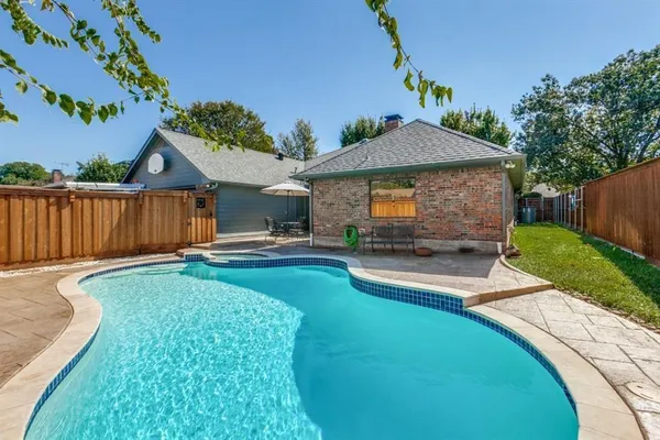 $3,300 | 10127 Chisholm Trail, Dallas, TX 75243