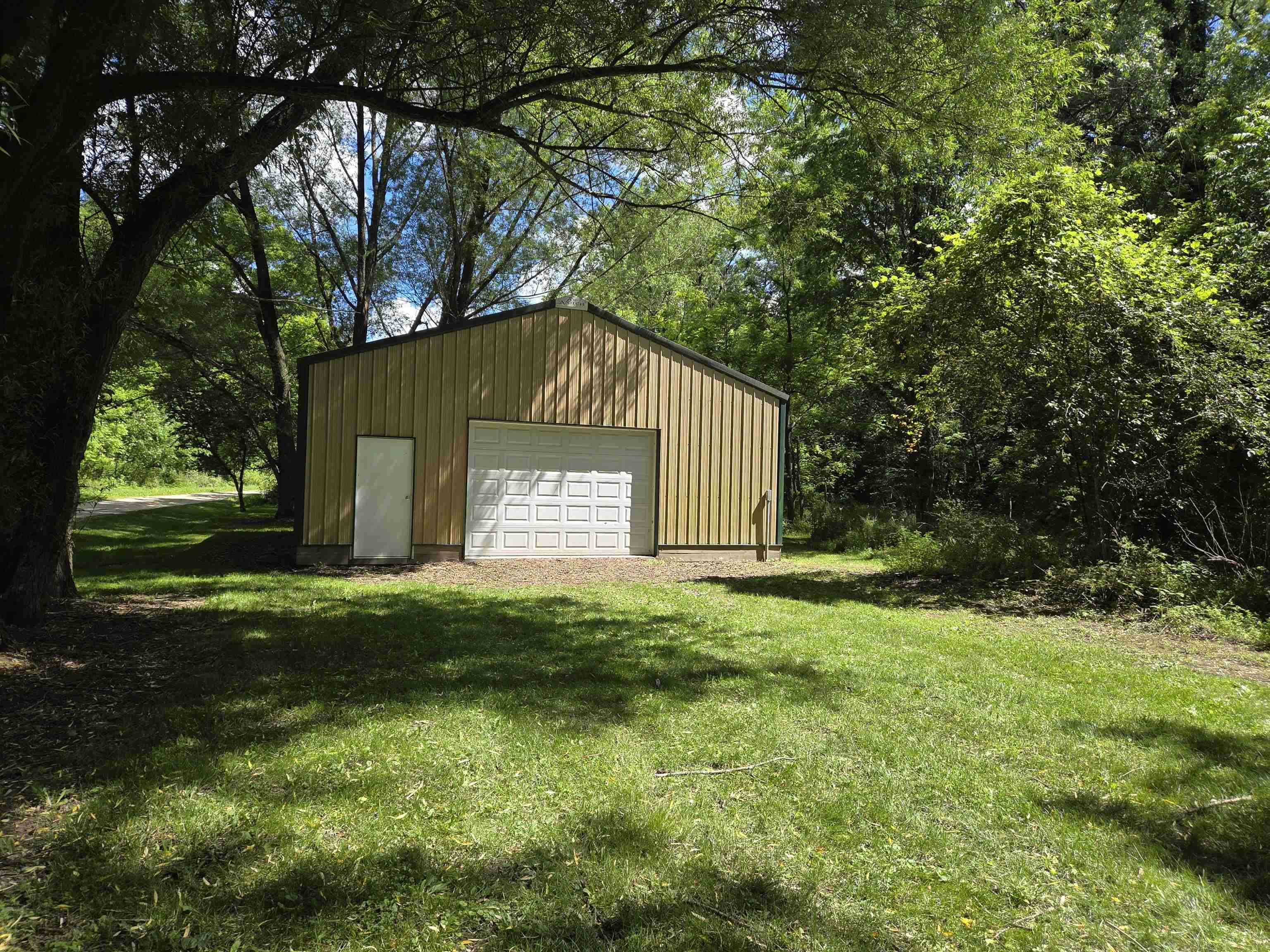 13035 Canyon Falls Road Mount Hope, WI 53816 - Photo 32 of 61