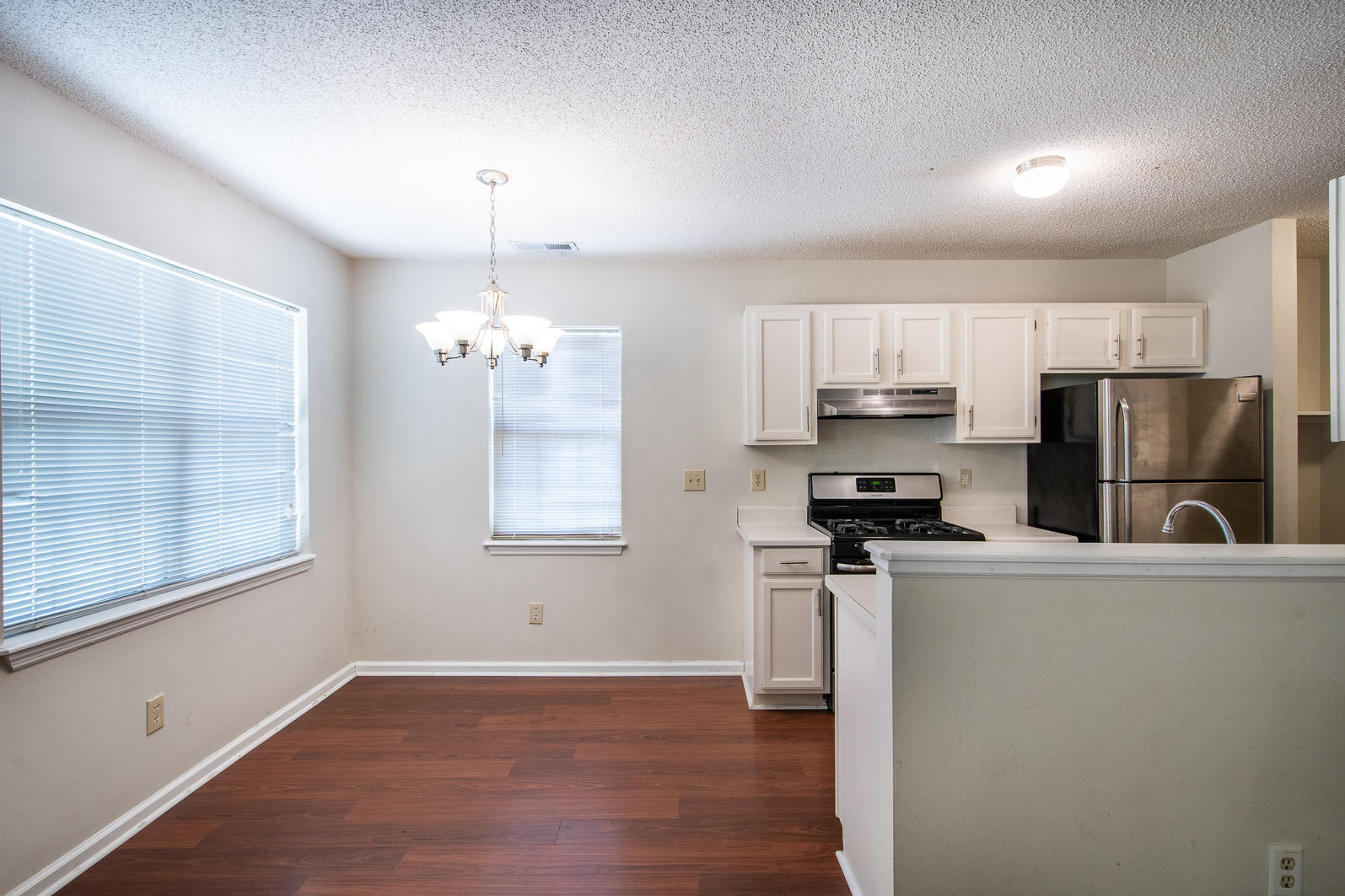18 Timberleaf Court Charleston, SC 29407 - Photo 9 of 23 18Timberleaf-10