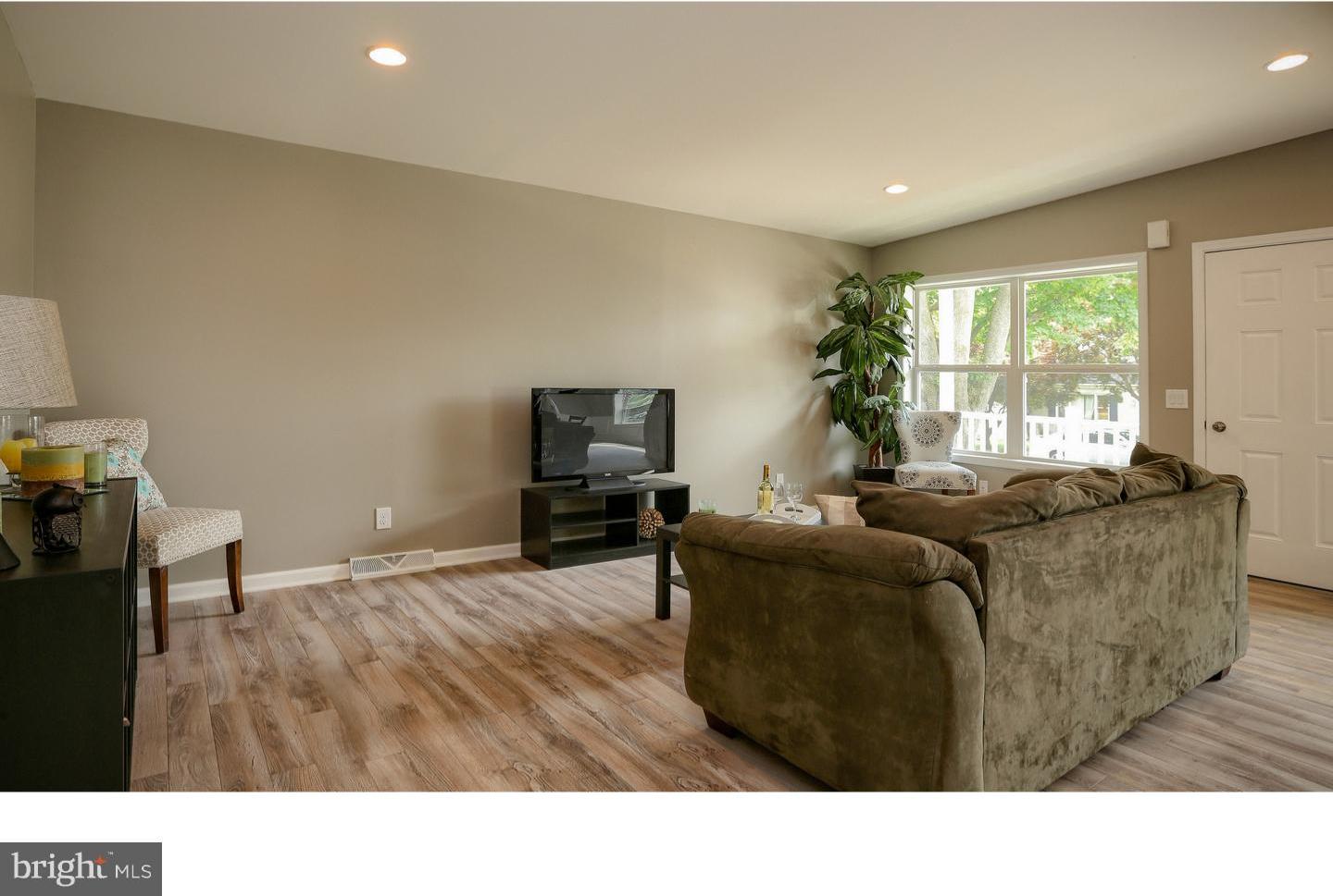 116 A Roberts Road Aston, PA 19014 - Photo 4 of 25