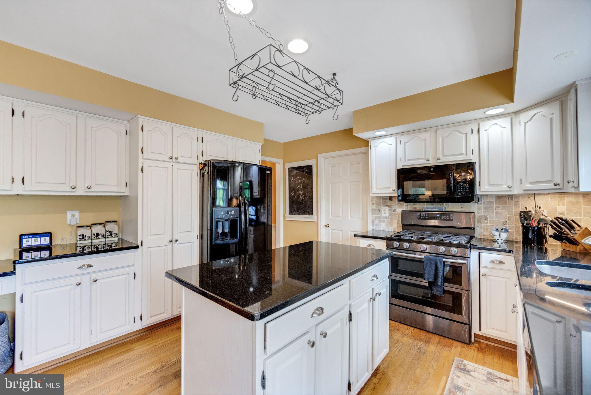 168 Hamilton Road Landenberg, PA 19350 - Photo 8 of 34 Kitchen