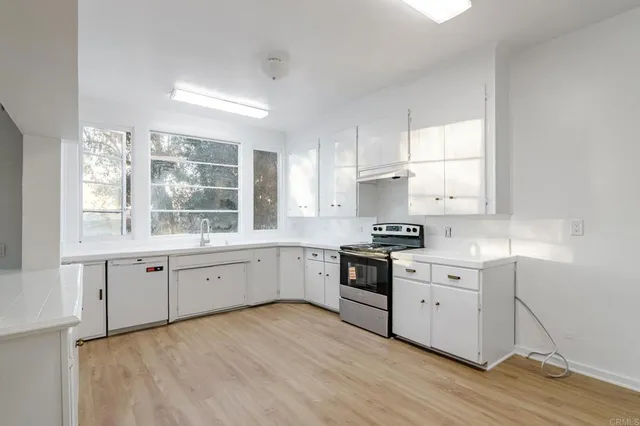 $1,095,000 | 1571 Granite Hills Drive, El Cajon, CA 92019