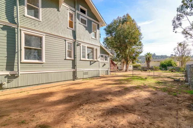 $1,095,000 | 1571 Granite Hills Drive, El Cajon, CA 92019