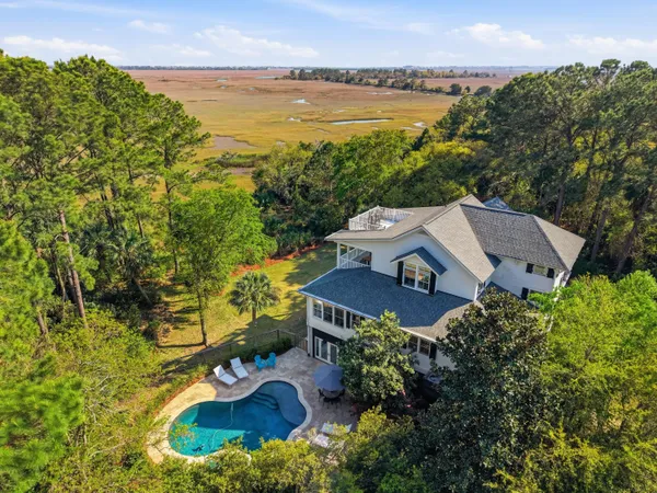 $2,960,000 | 2105 Cape Jasmine Court, Mount Pleasant, SC 29464