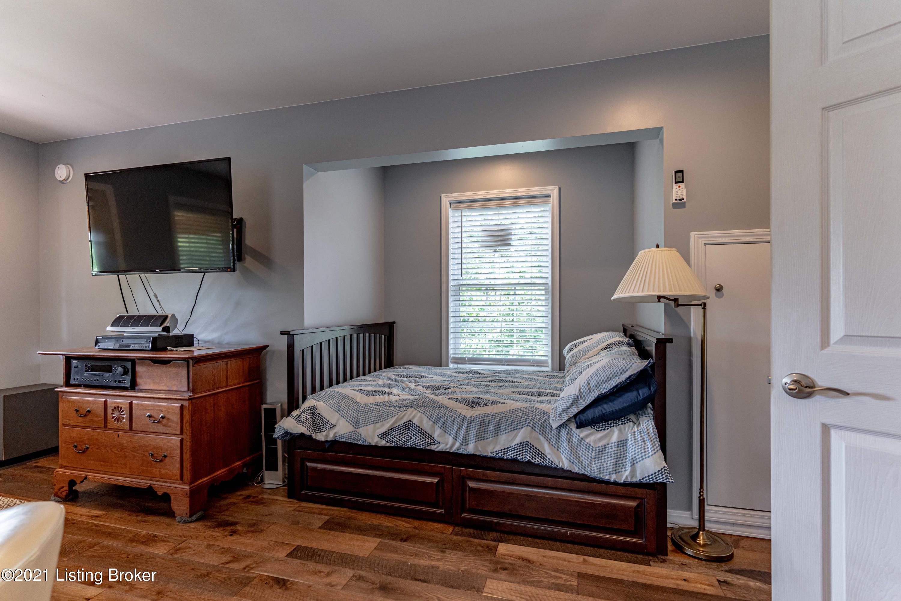 818 Noah Stevenson Road Bee Spring, KY 42207 - Photo 72 of 99 DSC04541