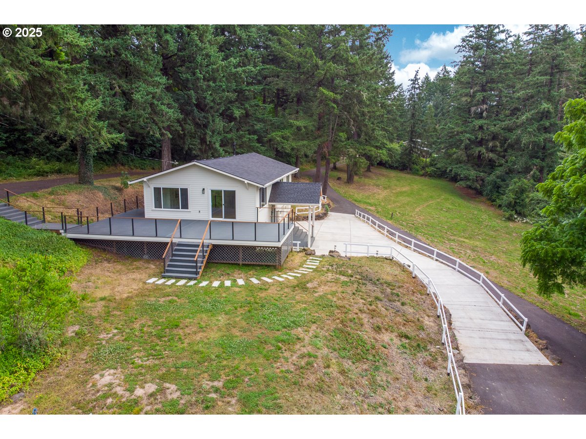 11639 Southwest Champlin Lane Beaverton, OR 97007 - Photo 14 of 35