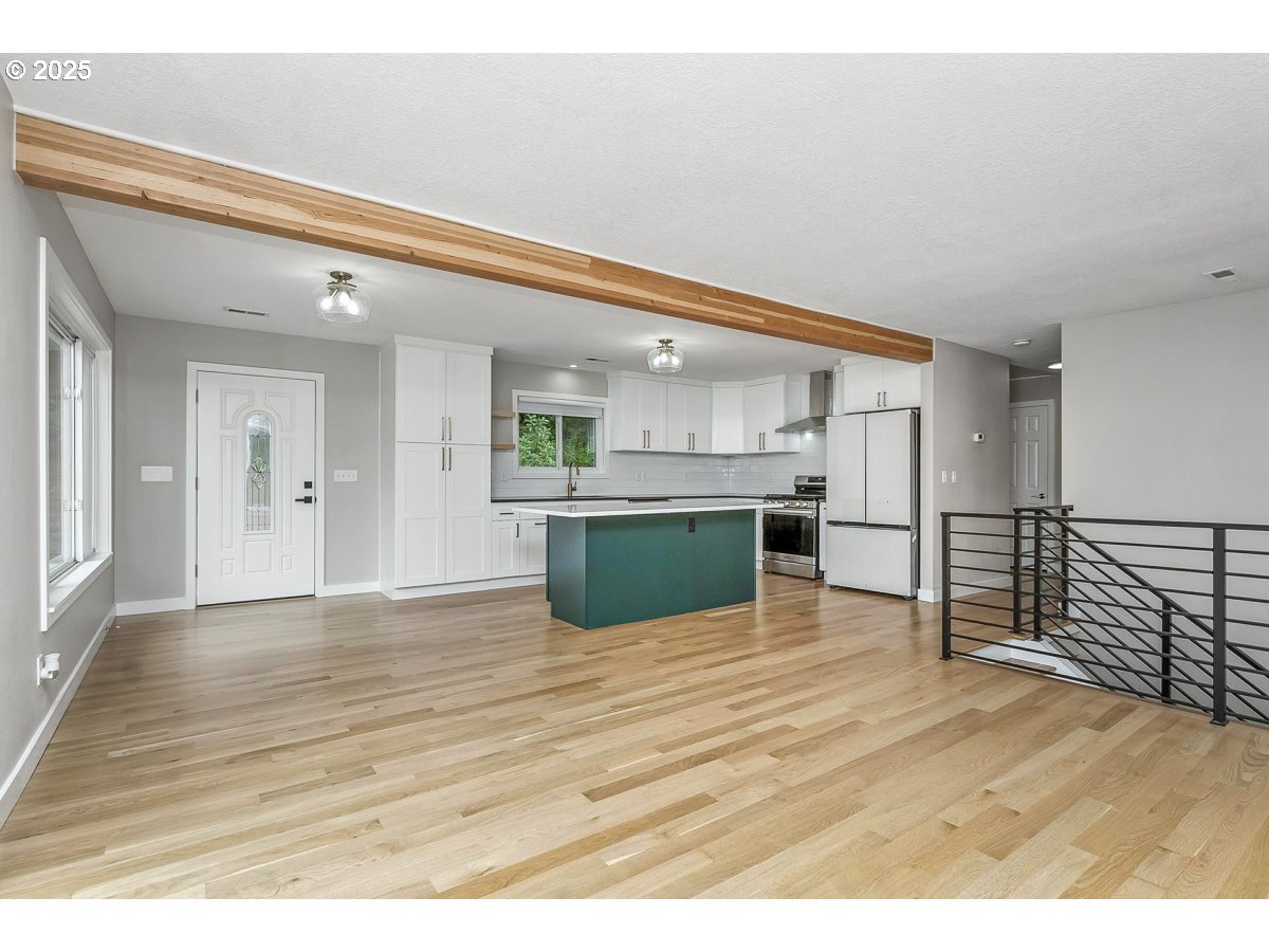 11639 Southwest Champlin Lane Beaverton, OR 97007 - Photo 17 of 35