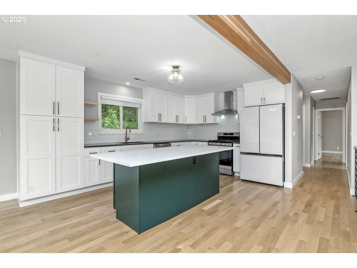 11639 Southwest Champlin Lane Beaverton, OR 97007 - Photo 18 of 35