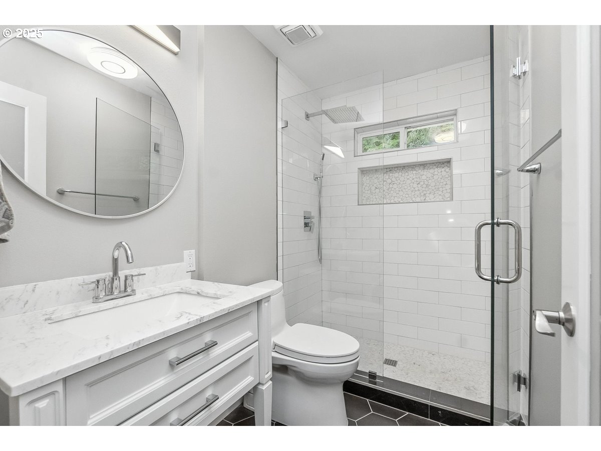 11639 Southwest Champlin Lane Beaverton, OR 97007 - Photo 23 of 35