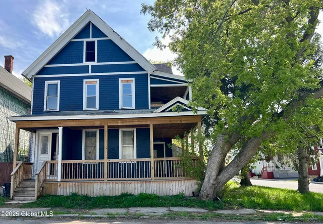 $1,500 | 27 Milton Avenue, Unit 1ST FLOOR 1, Amsterdam, NY 12010