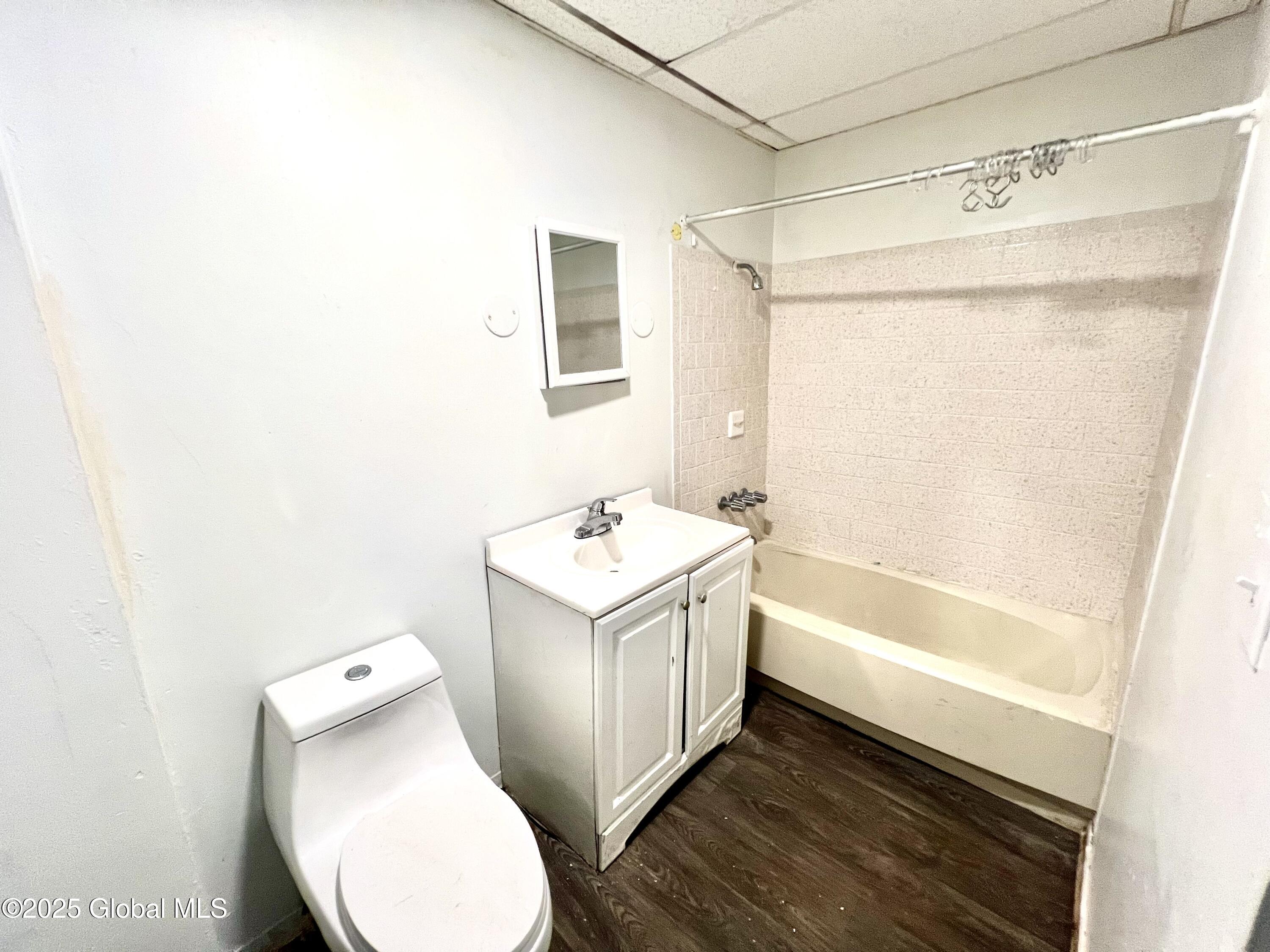 27 Milton Avenue, Unit 1ST FLOOR 1 Amsterdam, NY 12010 - Photo 6 of 12 IMG_5514