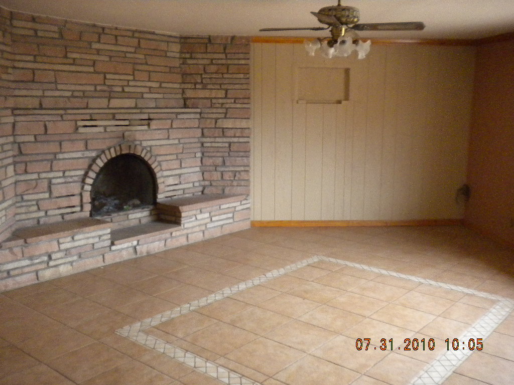 25914 West Baseline Road Buckeye, AZ 85326 - Photo 2 of 10 Family Room